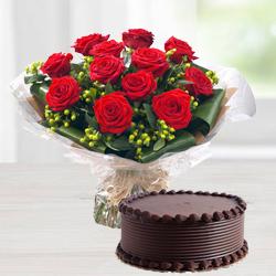 Adorable Red Roses in a Vase with divine Chocolate...