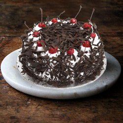 Prepossessing 4.4 Lb Black Forest Cake from 3/4 Star Bakery Prepossessing 4.4 Lb Black Forest Cake from 3/4 Star Bakery