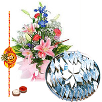 Bouquet of Seasonal Flowers and 1/2 Kg. <font color=#FF0000>Haldiram</font>'s Kaju Katli Bouquet of Seasonal Flowers and 1/2 Kg. <font color=#FF0000>Haldiram</font>'s Kaju Katli