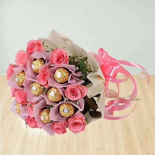 Exquisite Bouquet of Ferrero Rocher with Pink Roses