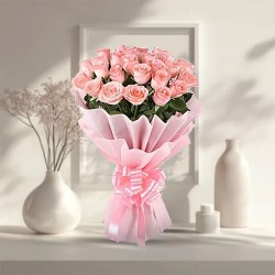 Modern Heartfelt Sentiments Bouquet of 30 Peach/Pink Roses Modern Heartfelt Sentiments Bouquet of 30 Peach/Pink Roses