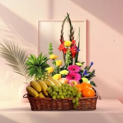 Pretty Flowers and Luscious Fresh Fruits with Incredible Love Pretty Flowers and Luscious Fresh Fruits with Incredible Love