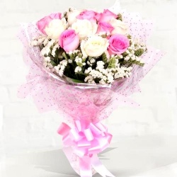 Luscious Pink and White Roses Bunch Luscious Pink and White Roses Bunch