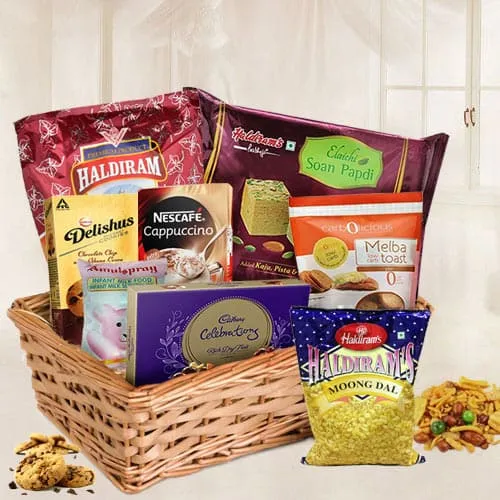 Deliver Hamper Basket with Assorted Items