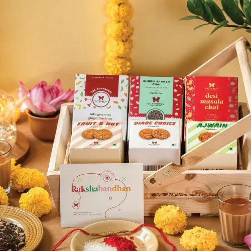 Amazing Rakhi with Tea n Treats
