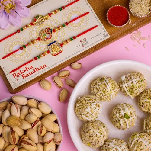 Rakhi Love and Treats Gift Set