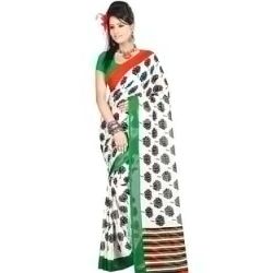 Classy White in Colour Dani Georgette Printed Saree with Floral Design Classy White in Colour Dani Georgette Printed Saree with Floral Design